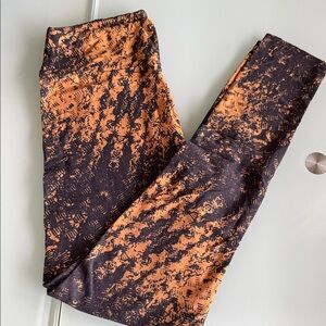 LuLaRoe os Black and mustard yellow Leggings